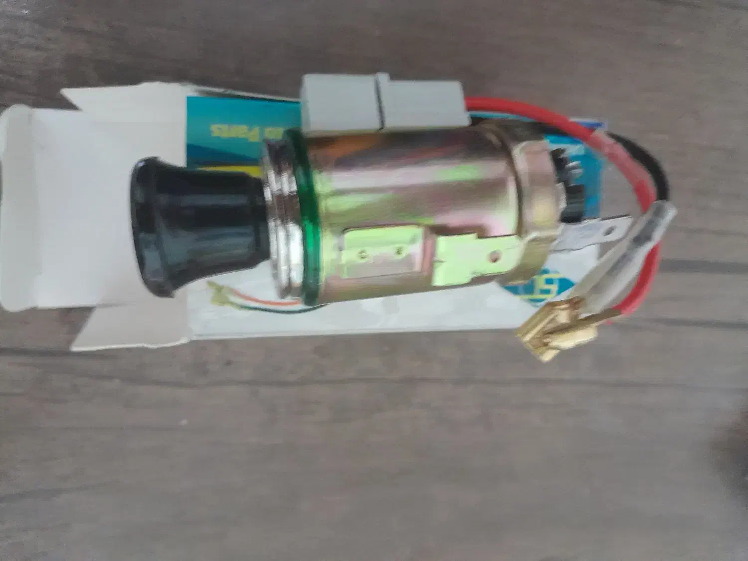 فندک ماشین|قطعات یدکی و لوازم جانبی|محمدشهر, سیدآباد|دیوار