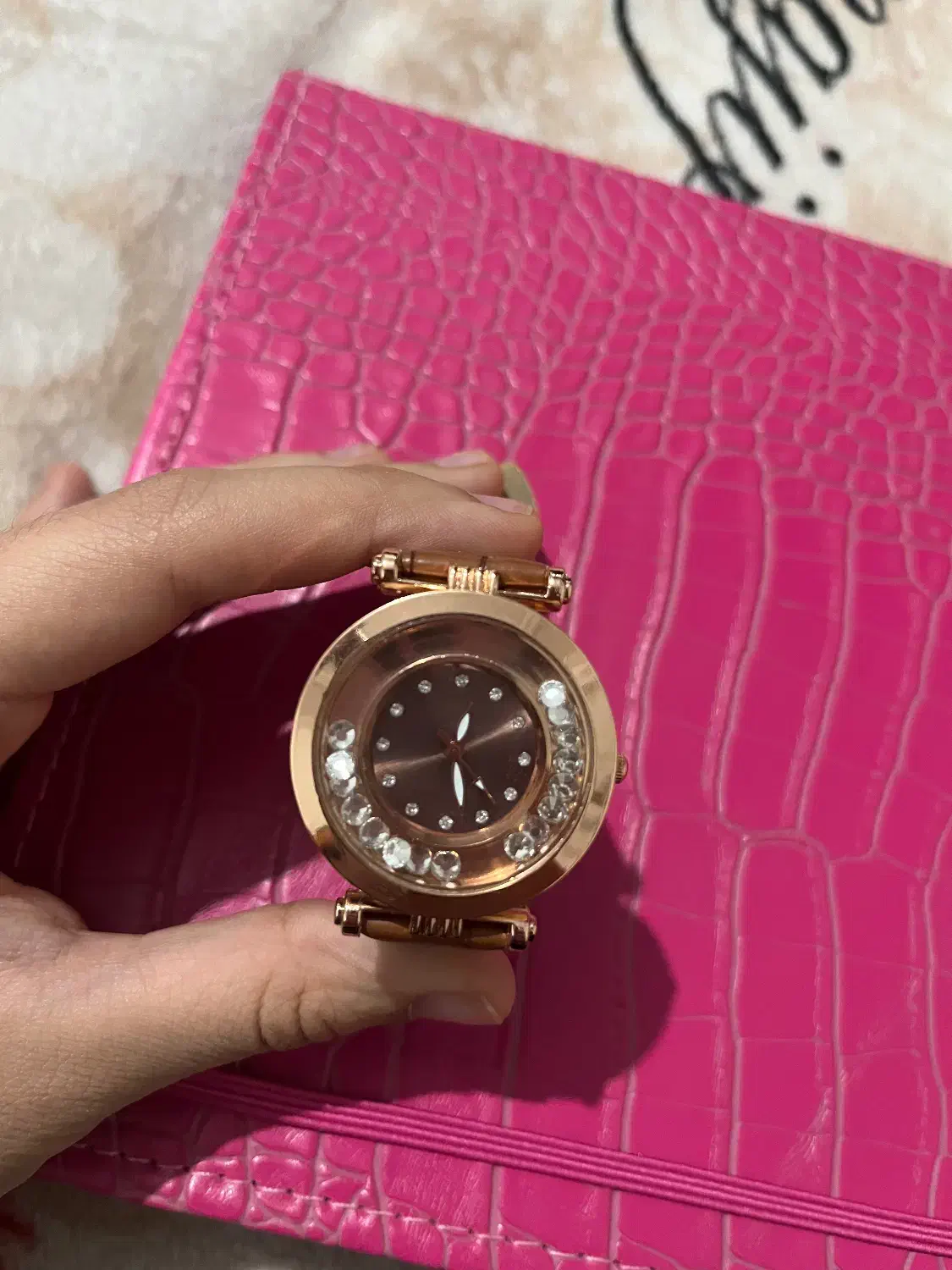 ساعت نو|ساعت|یزد, |دیوار