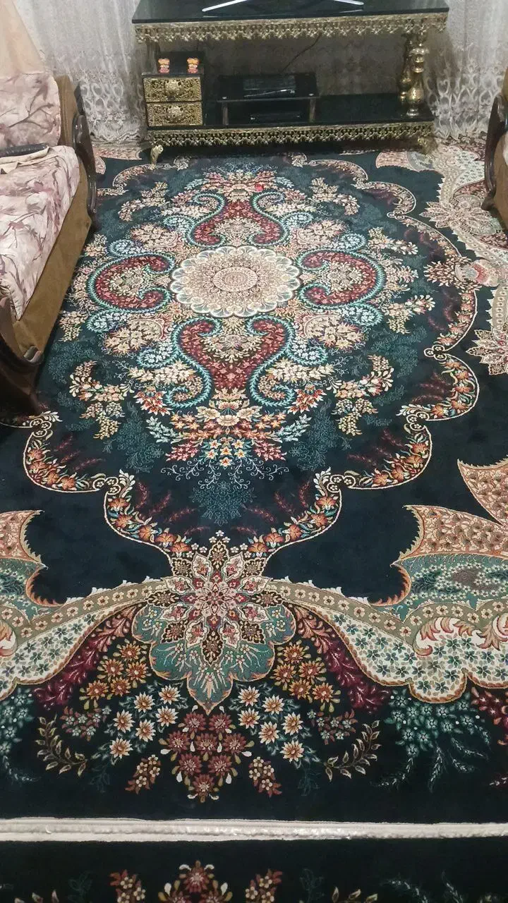 فرش ۱۲ متری سرمه ایی ۷۰۰ شانه|فرش|اردبیل, |دیوار