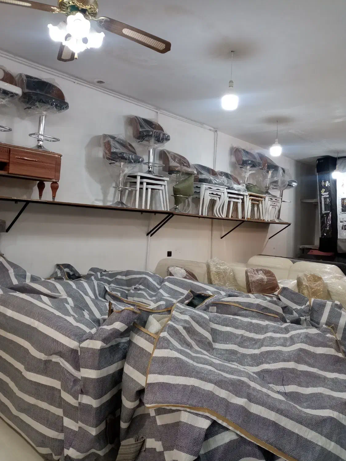 صندلی چرم جک|صندلی و نیمکت|سیرجان, |دیوار