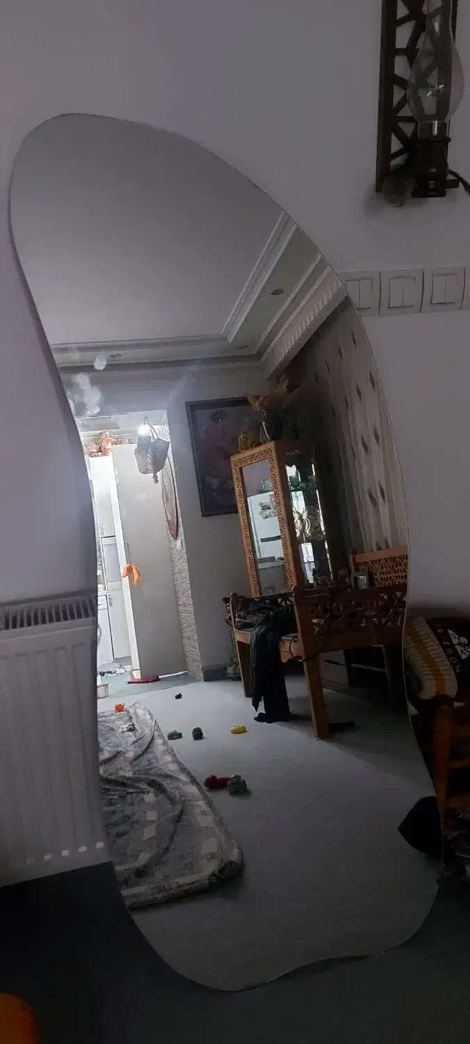 آینه قدی دفرمه|آینه|کاشان, امیرکبیر|دیوار