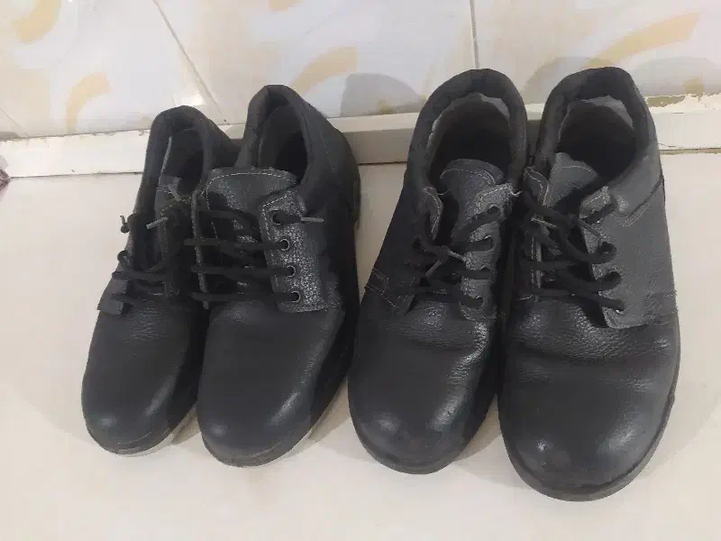 کفش ایمنی سایز ۴۲در حد نو|کیف، کفش، کمربند|میاندوآب, |دیوار