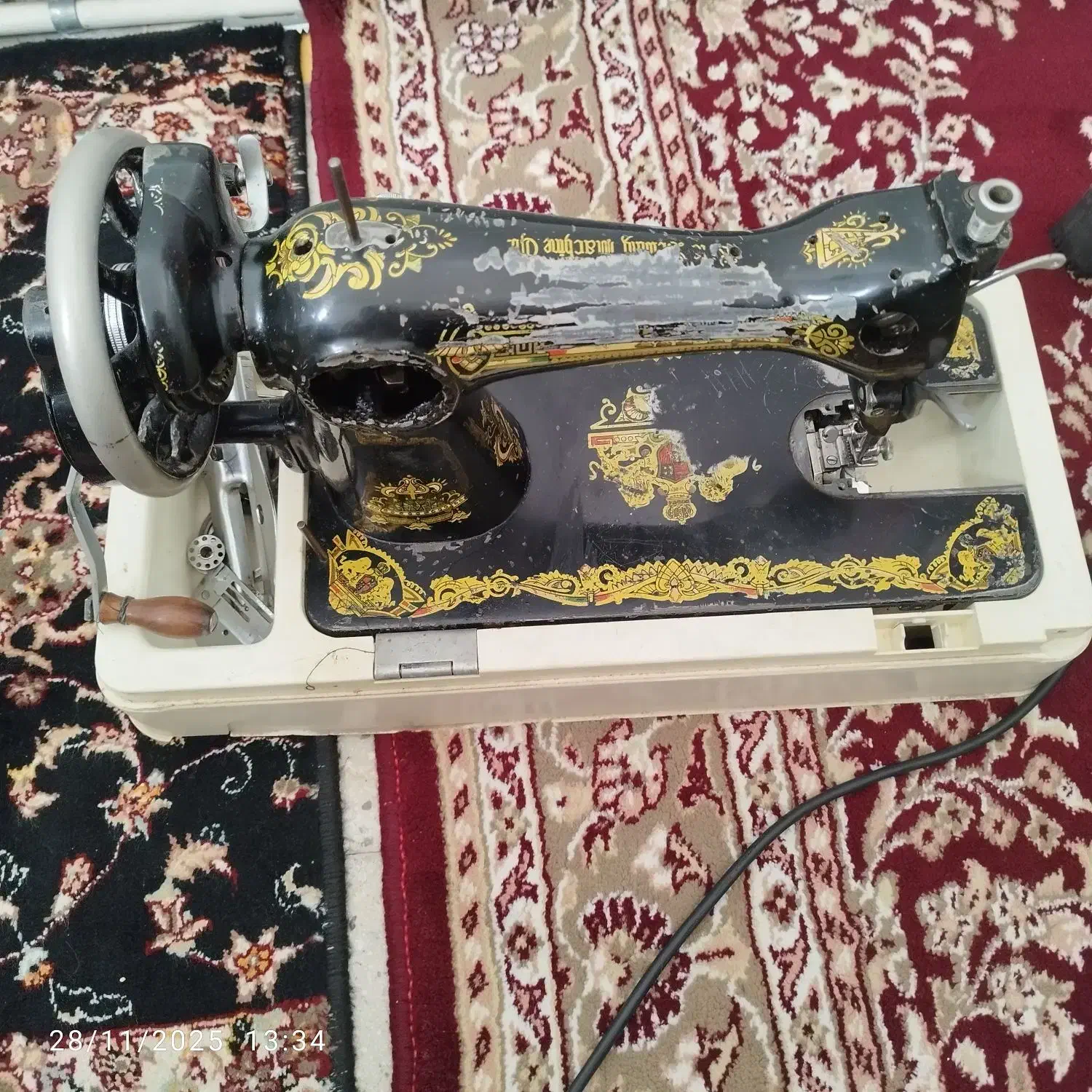 چرخ خیاطی قدیمی|لوازم خیاطی و بافتنی|قم, سید معصوم|دیوار