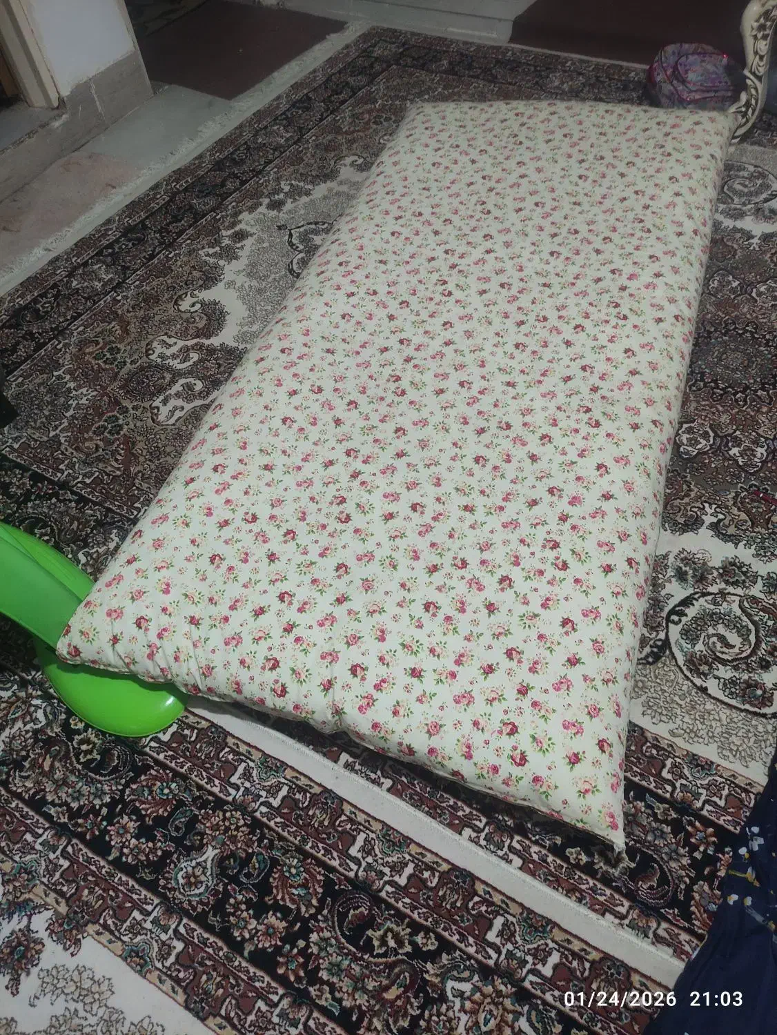 ۴ عدد تشک نو نو|رختخواب، بالش، پتو|بندر انزلی, طالب آباد|دیوار