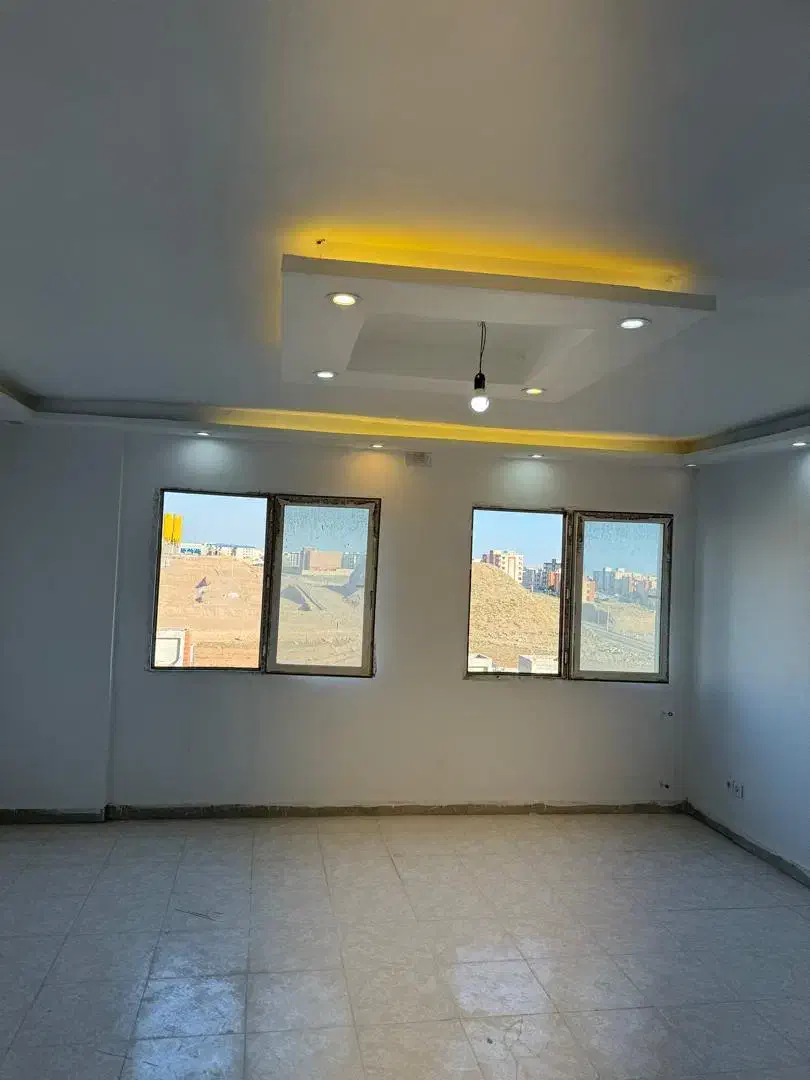 ۲۸ مترپارکینگ/آسانسور/نوساز فول/کلید نخورده|فروش آپارتمان|هشتگرد, شهرک گلها|دیوار