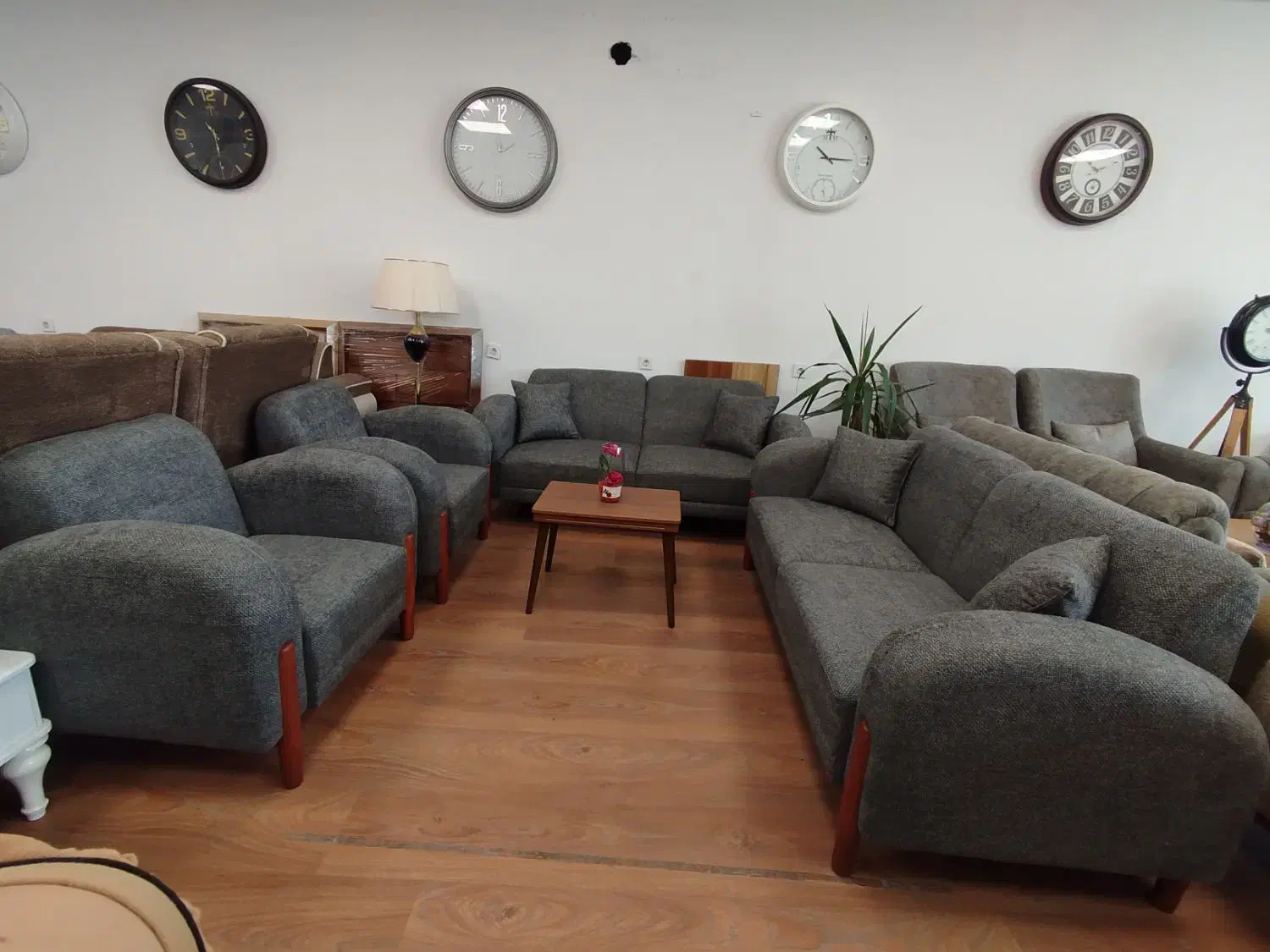 مبلمان شفت|مبلمان خانگی و میز عسلی|شفت, |دیوار