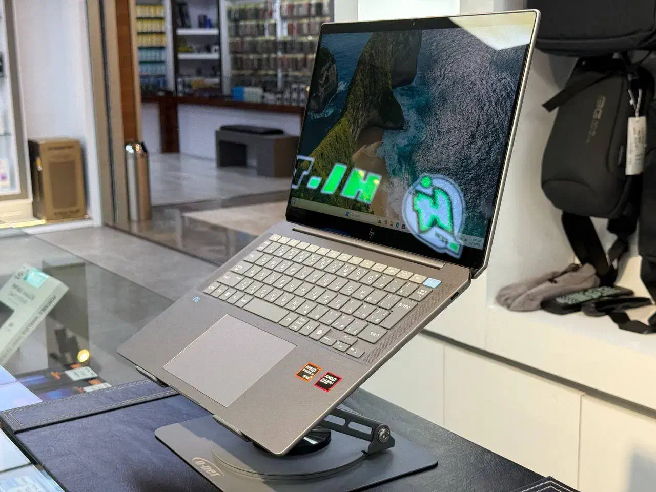 hp OmniBook 14 Ultra با هوش مصنوعی|رایانه همراه|کرمان, |دیوار