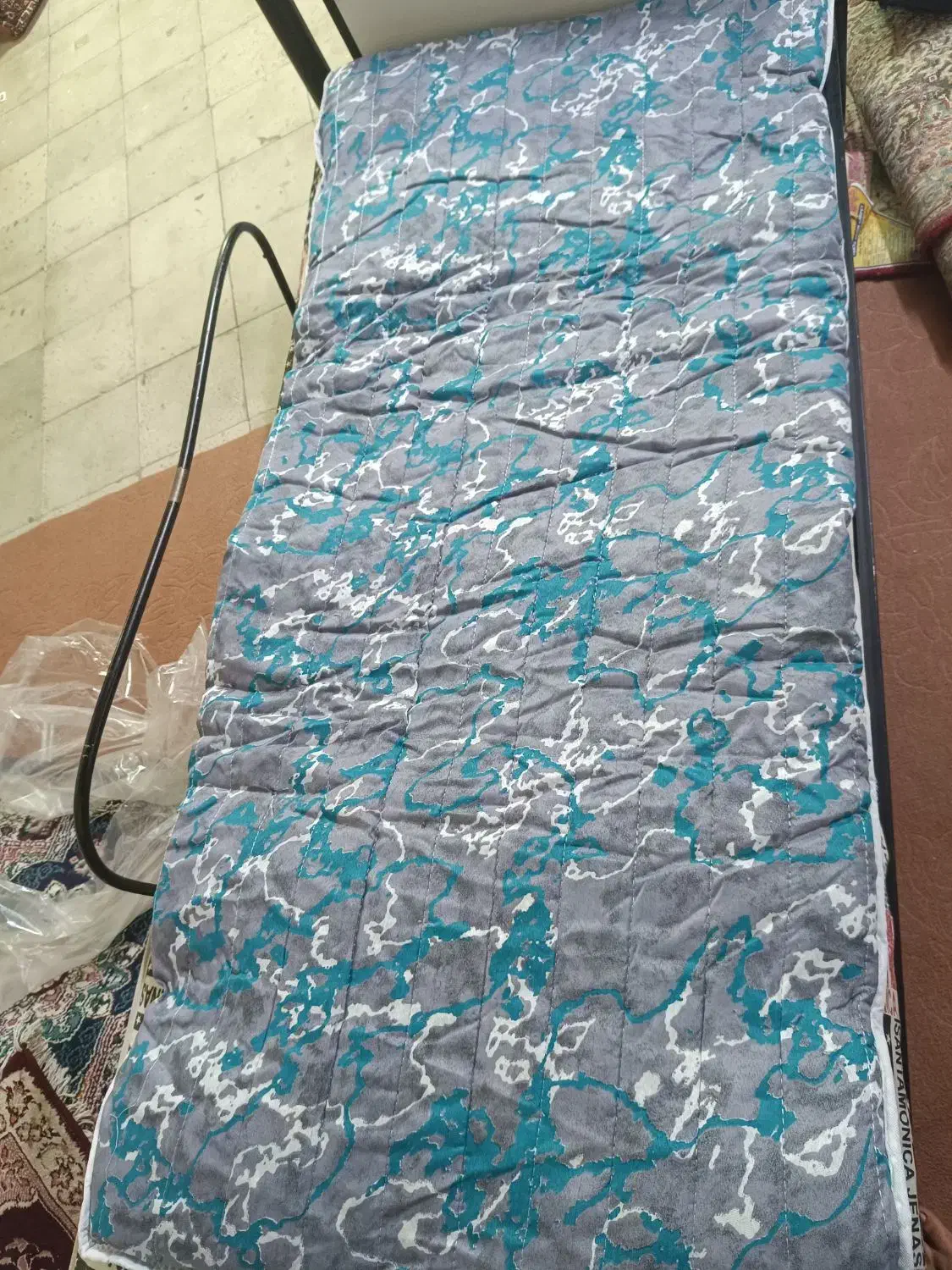 تشک|تشک تختخواب|کرمان, |دیوار