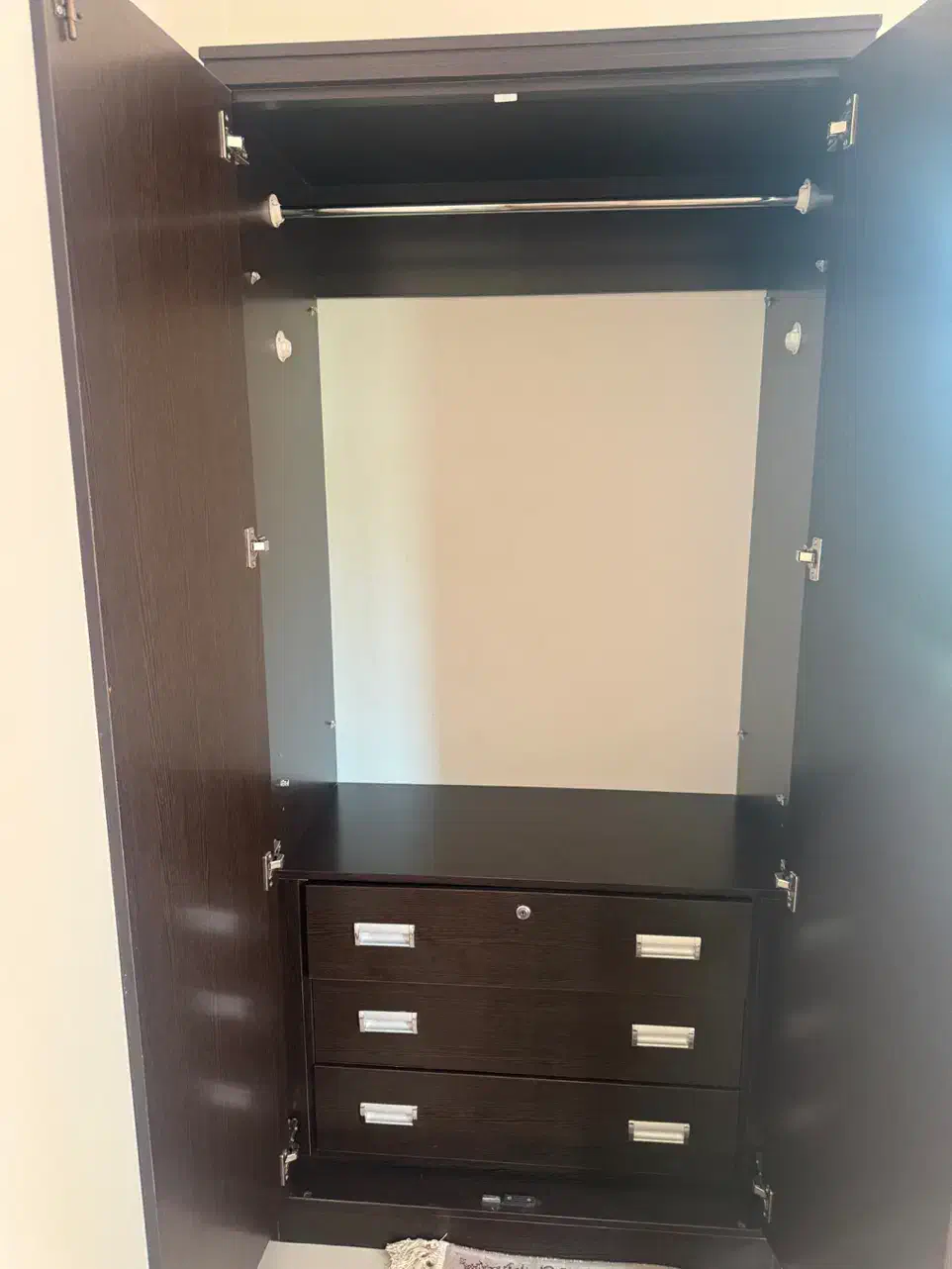 کمد|جاکفشی، کمد، دراور|رودهن, |دیوار