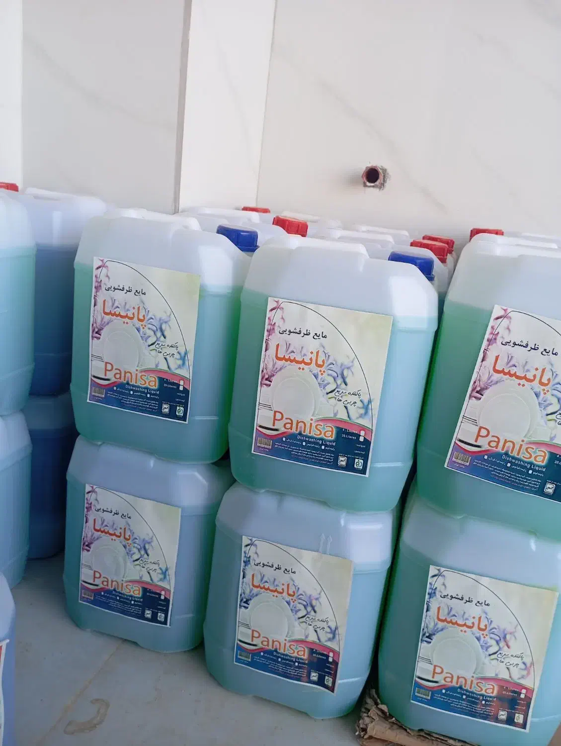 تولیدی|مواد شوینده و دستمال کاغذی|برخوار, |دیوار