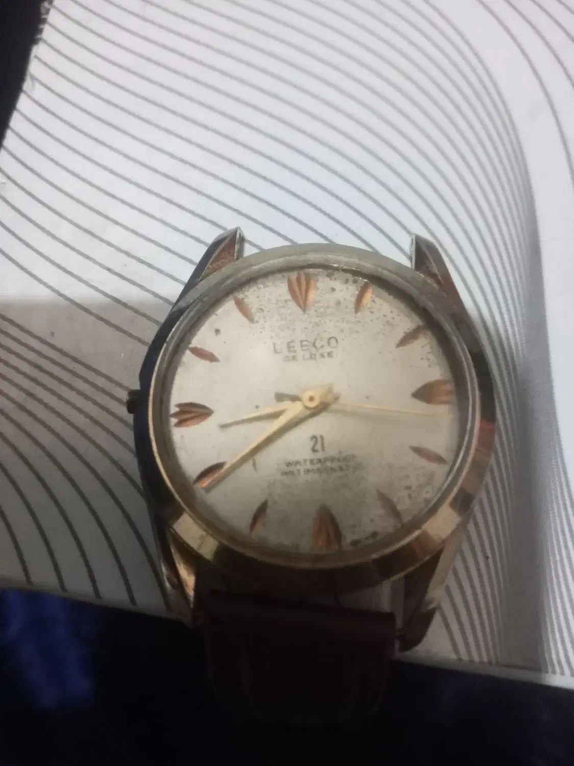 خراب هستند احتیاج به تعمیر|ساعت|اصفهان, ارزنان|دیوار