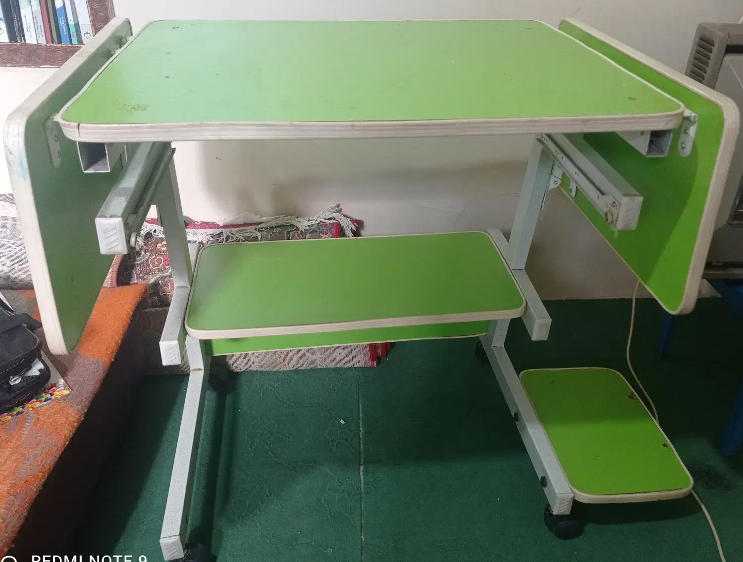 میز کامپیوتر|میز تحریر و کامپیوتر|بروجرد, |دیوار