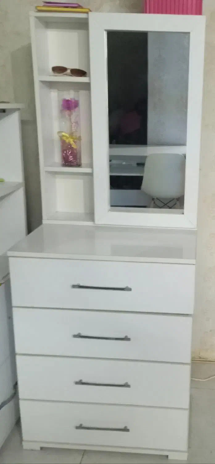 میزارایش|تخت و سرویس خواب|رشت, سلیمانداراب|دیوار