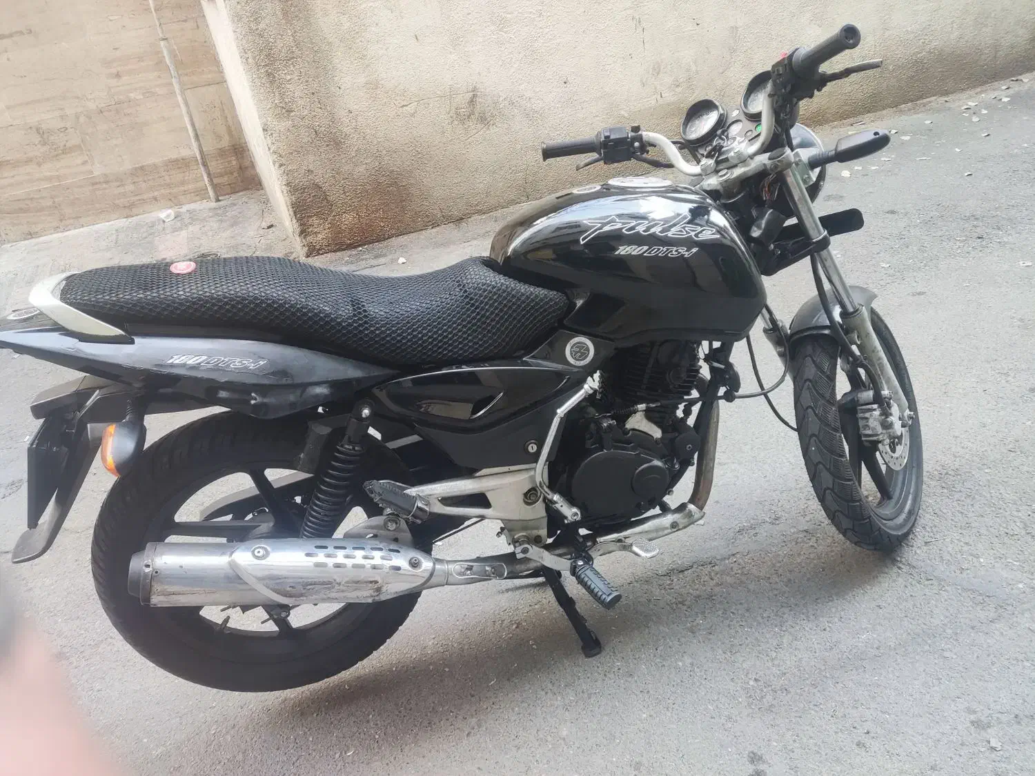 موتور پالس ۸۹ مزایده پلاک ملی|موتورسیکلت|تهران, سید خندان (جلفا)|دیوار