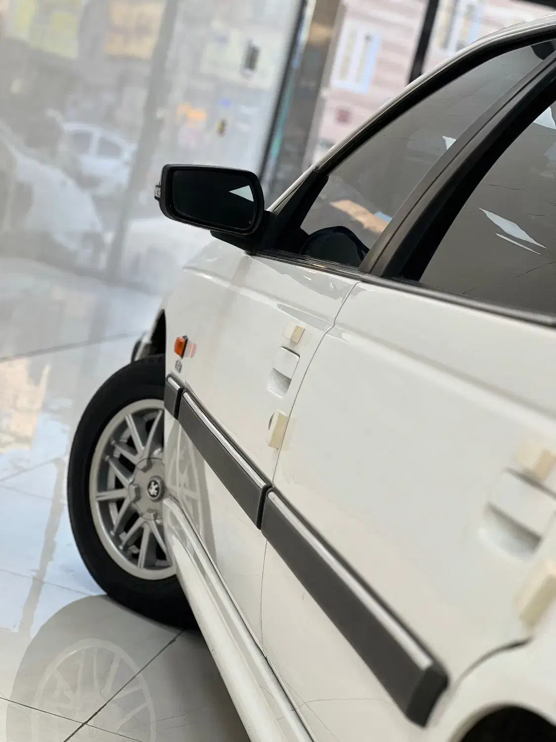 پرشیاتیوفایومدل۹۸بیرنگ|خودرو سواری و وانت|اسلامشهر, شهرک سعیدیه|دیوار