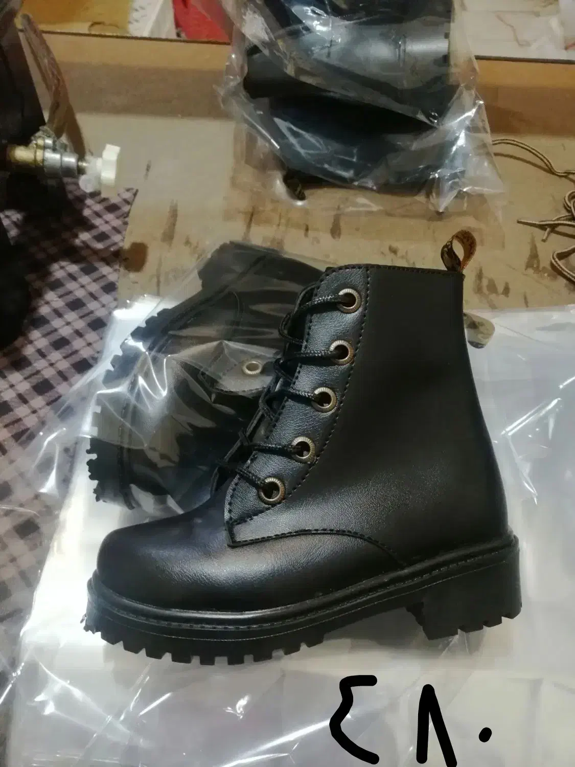 چکمه.کفش.نیم ساق.بچگانه.زمستونی|کفش و لباس بچه|مشهد, ثامن|دیوار