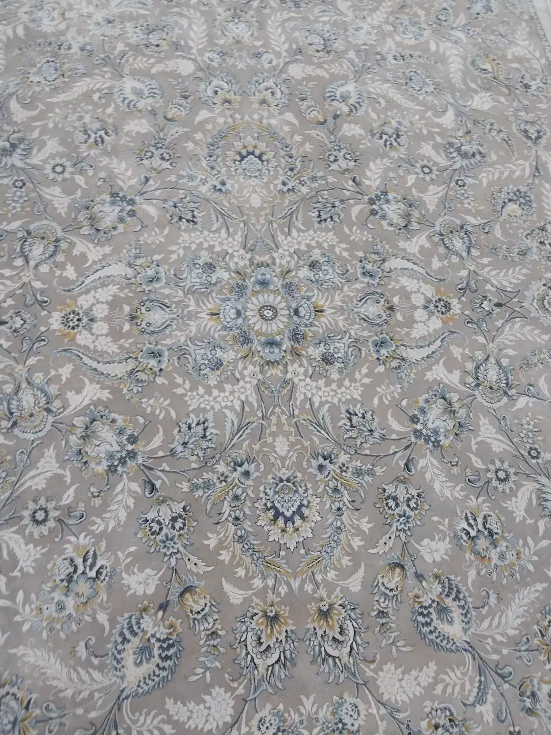 سه تخته فرش۹متری۱۲۰۰شانه قیطران ۸ماه کارکرد درکرج|فرش|تهران, آرژانتین|دیوار