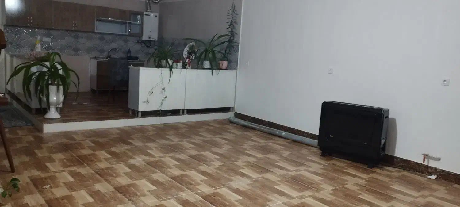 اجاره یک واحد آپارتمان|اجارهٔ آپارتمان|بافت, |دیوار