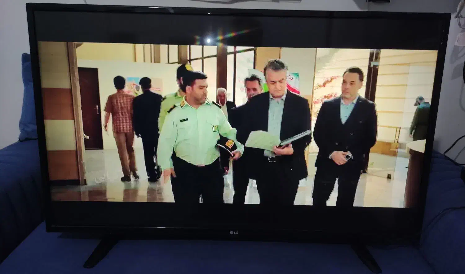 تلویزیون ۴۳اینچ کره آیی|تلویزیون و پروژکتور|شیراز, شیخ علی چوپان|دیوار