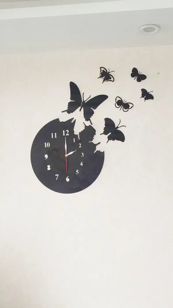 ساعت دیواری با موتور آرام گرد|ساعت دیواری و تزئینی|شیراز, فرگاز|دیوار