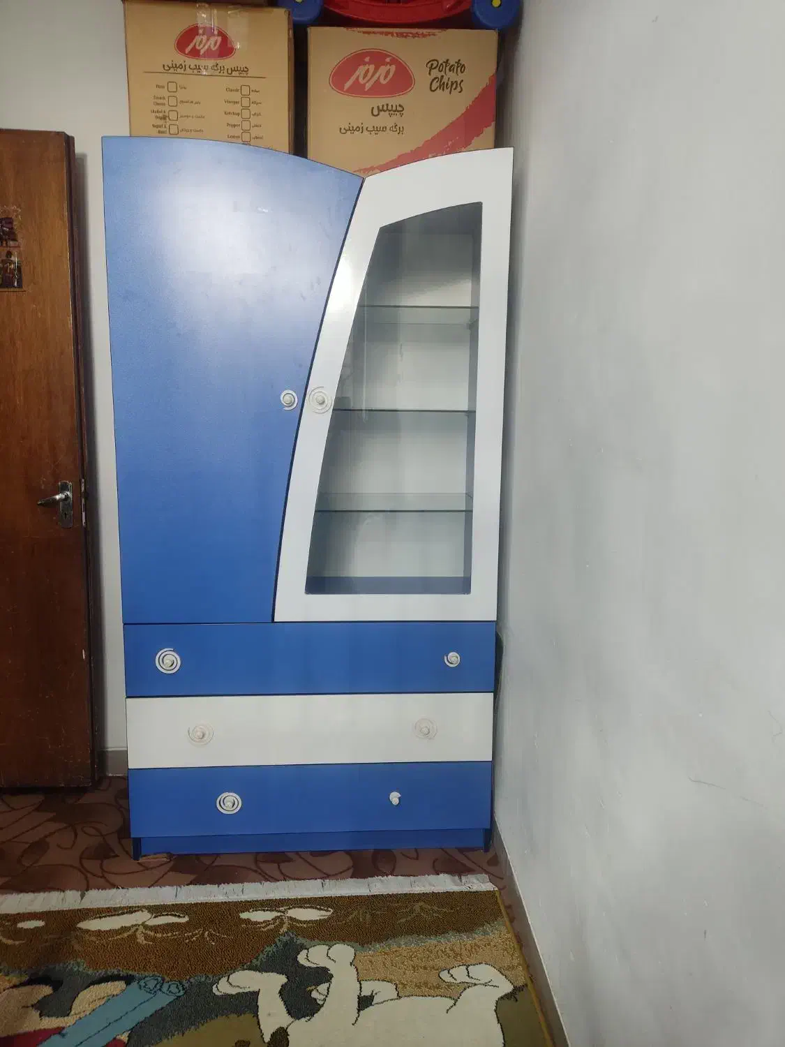 کمد لباس نوجوان ،|اسباب و اثاث بچه|شیراز, تندگویان|دیوار