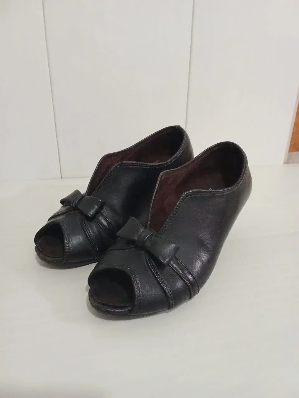 کفش سایز ۳۶ چرم|کیف، کفش، کمربند|قم, نیروگاه|دیوار