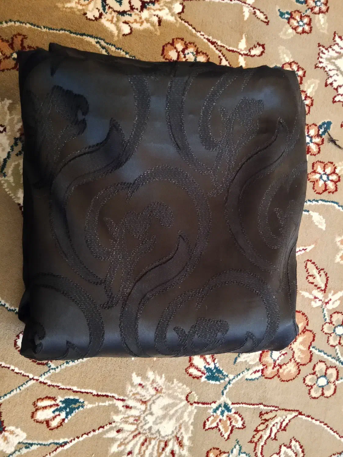 چادرمشکی نونو|لباس|تربت‌حیدریه, ترمینال|دیوار