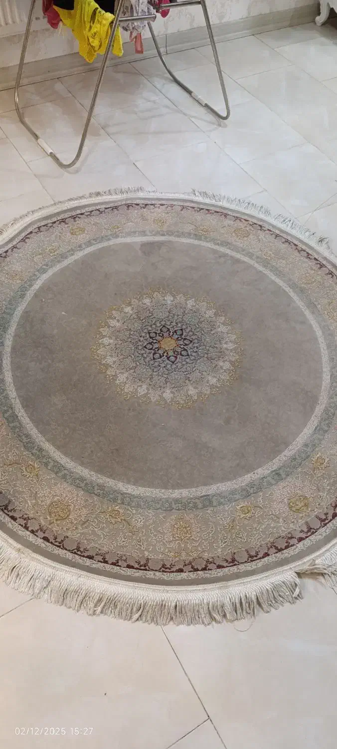 فرش گرد|فرش|اصفهان, بهارستان|دیوار