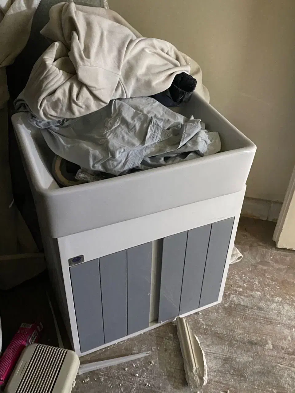 روشویی|لوازم سرویس بهداشتی|تهران, نیروی هوایی (پیروزی)|دیوار