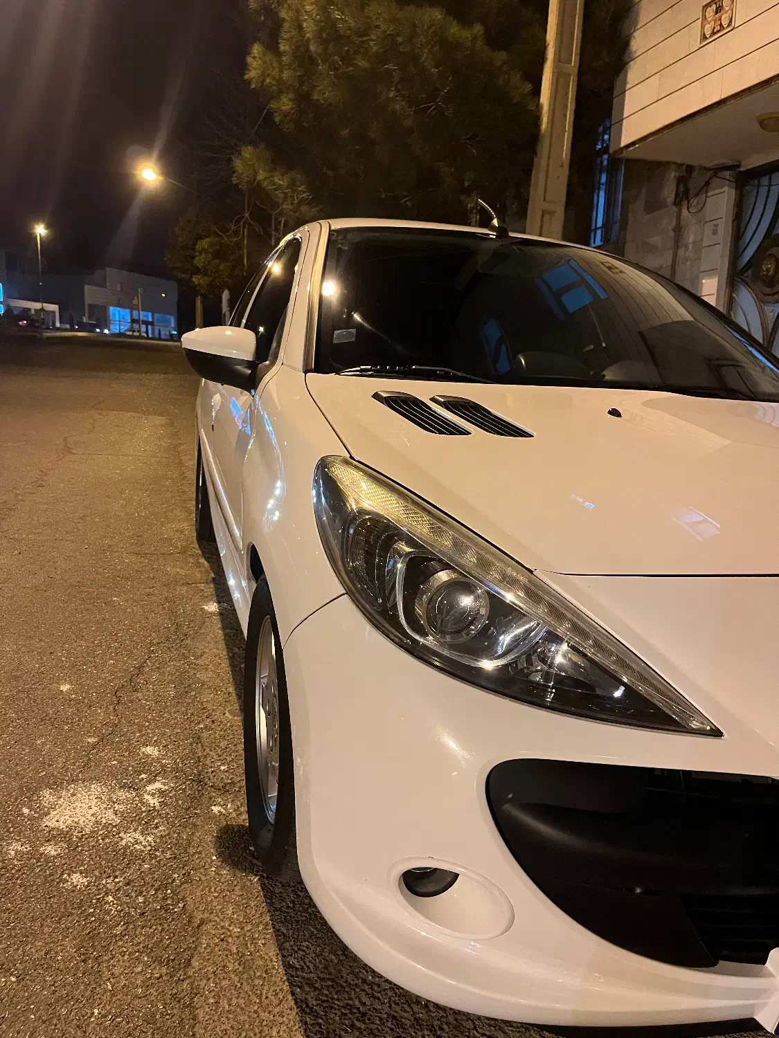 ۲۰۷ سفید دنده ای مدل ۹۶|خودرو سواری و وانت|مهدی شهر, |دیوار