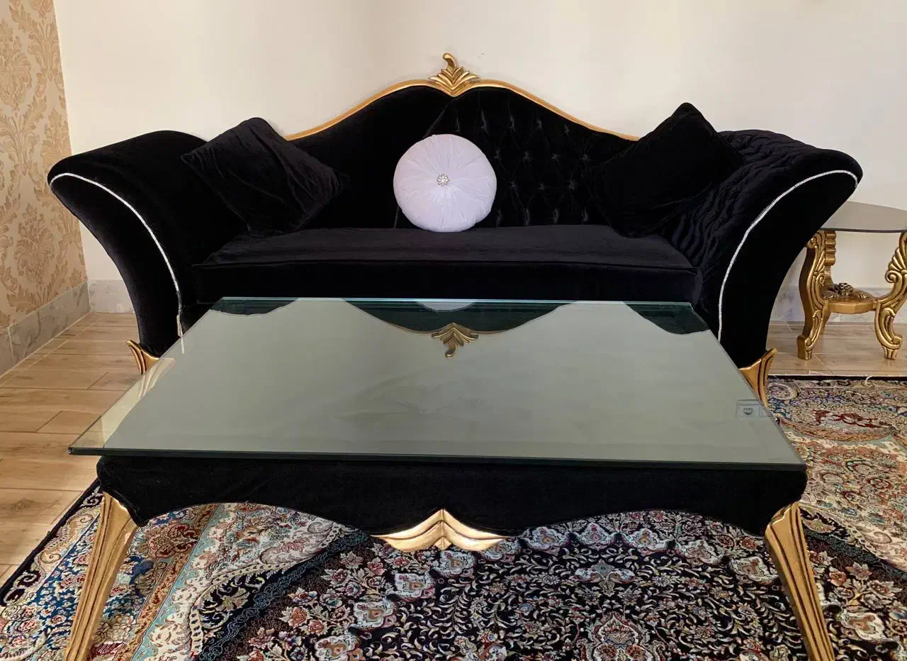 مبل راحتی ۷نفره کلاسیک|مبلمان خانگی و میز عسلی|سبزوار, پاسداران|دیوار