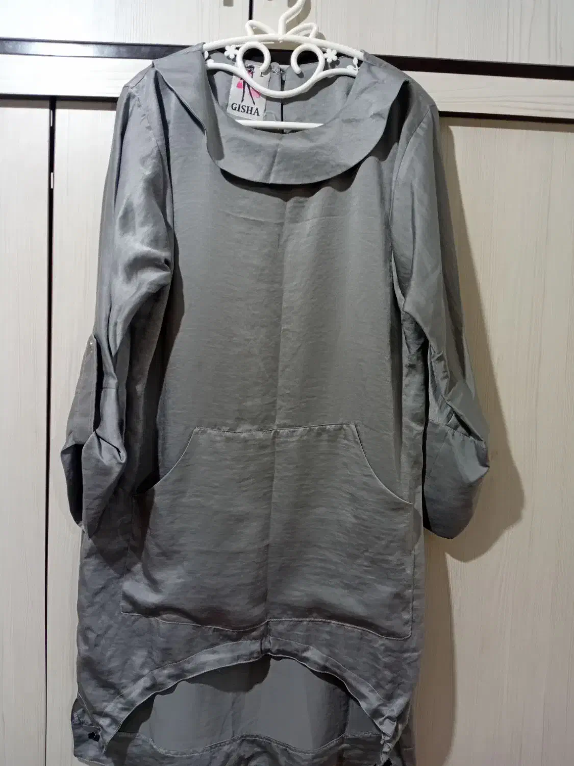 لباس مجلسی|لباس|لالجین, |دیوار