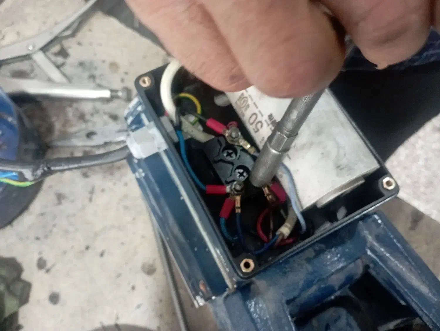 تعمیرات لوازم خانگی امیر|خدمات پیشه و مهارت|کرمانشاه, |دیوار