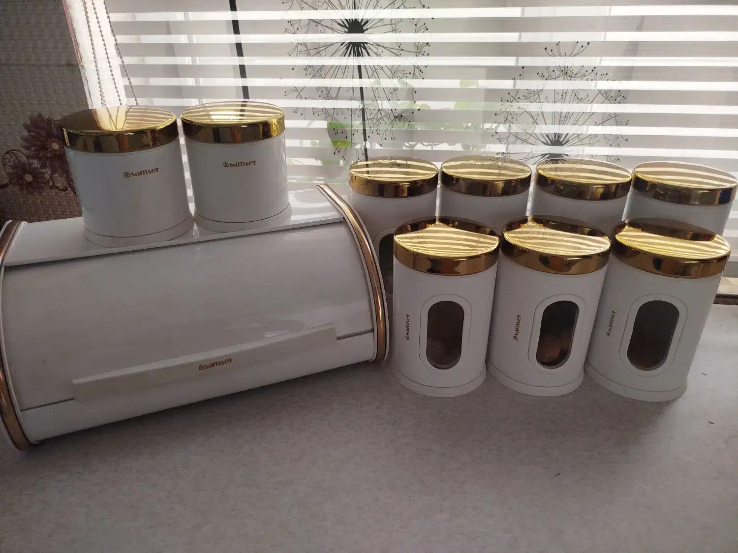 جاحبوباتی . اورانوس|ظروف نگهدارنده، پلاستیکی، یکبارمصرف|همدان, |دیوار