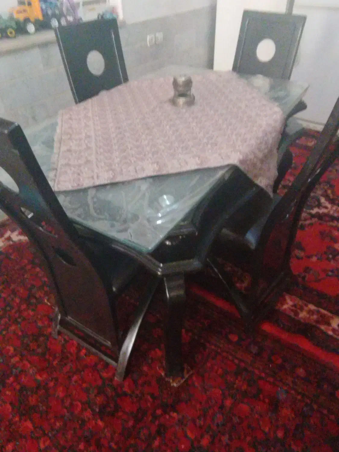 مبل و فرش دست بافت و ناهار خوری|فرش|ملایر, |دیوار