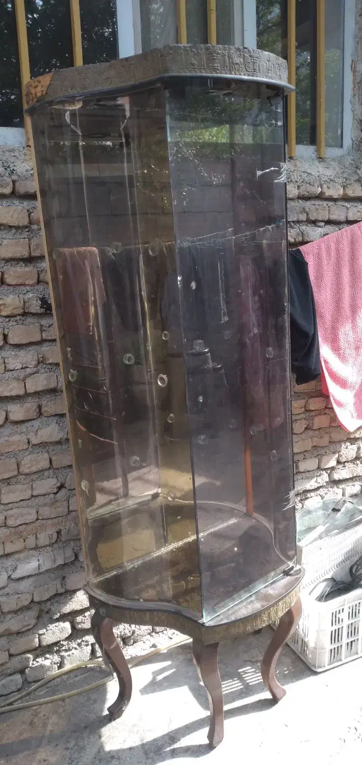 ویترین تمام شیشه ای|بوفه، ویترین، کنسول|ساری, |دیوار