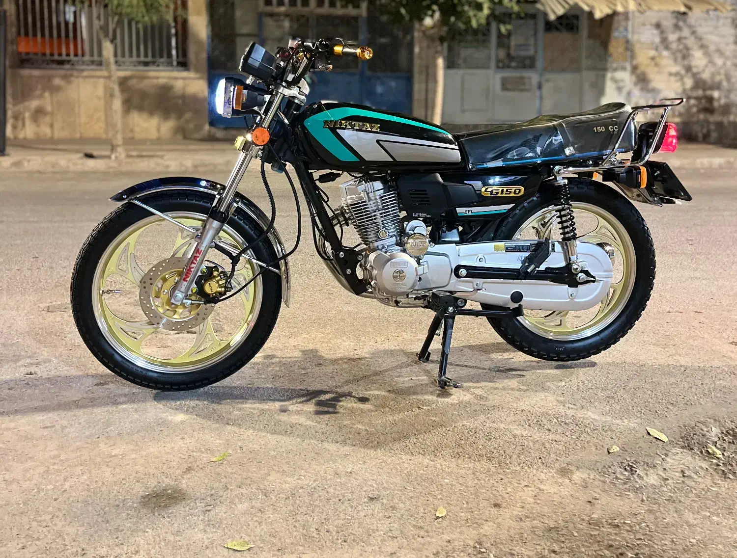 نیکتاز|موتورسیکلت|بوئین زهرا, |دیوار