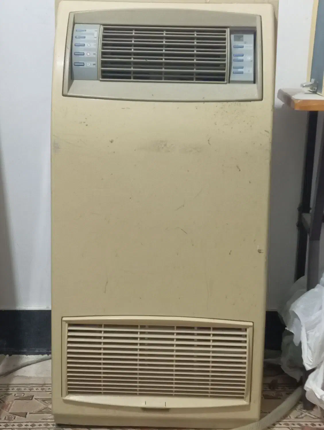 اسپیلت ایستاده|کولر گازی و فن‌کوئل|زابل, |دیوار