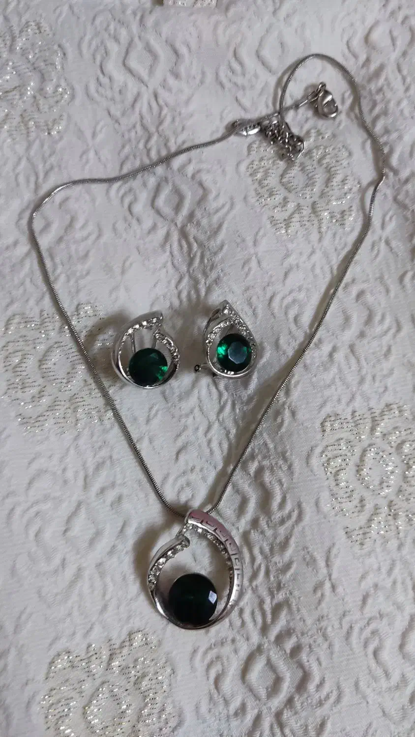 تعدادی بدلیجات بسیارزیبا( نو)|بدلیجات|قم, زنبیل آباد|دیوار