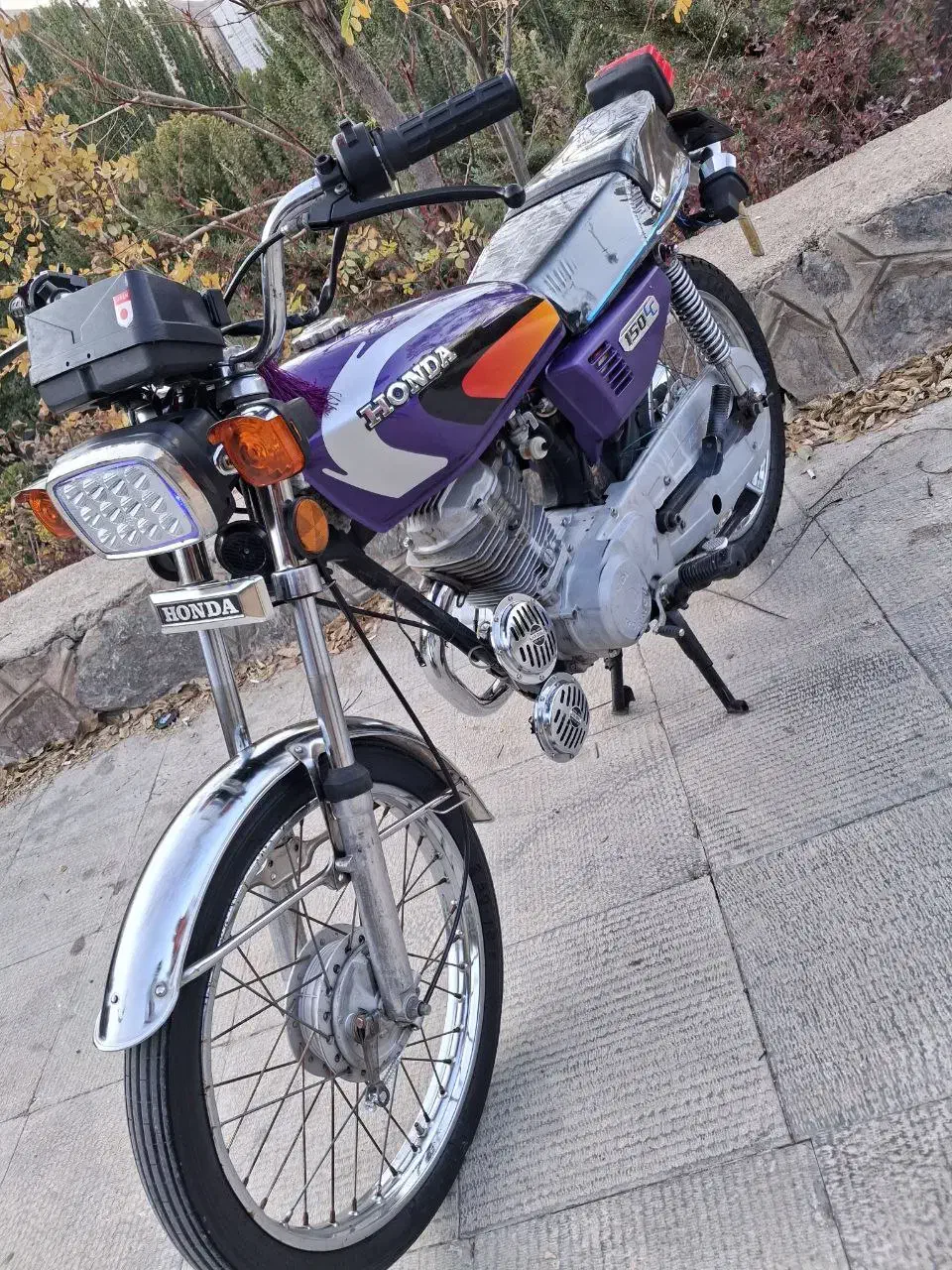 موتور مدل ۸۶ پلاک قدیم بازسازی شده|موتورسیکلت|اصفهان, سرشبادران|دیوار