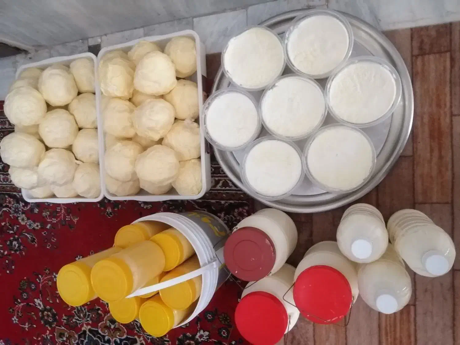 کره محلی|خوردنی و آشامیدنی|قم, چهل درخت‎|دیوار