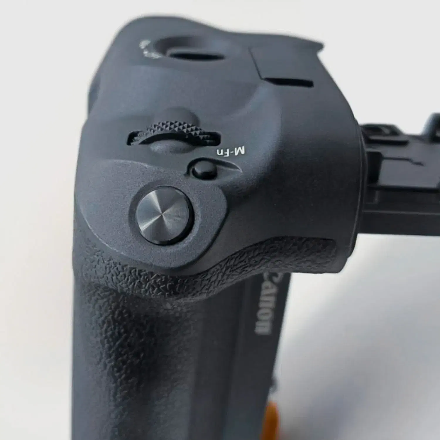 باتری گریپ اورجینال کانن R و کیج SmallRig|دوربین عکاسی و فیلم‌برداری|تهران, جمهوری|دیوار