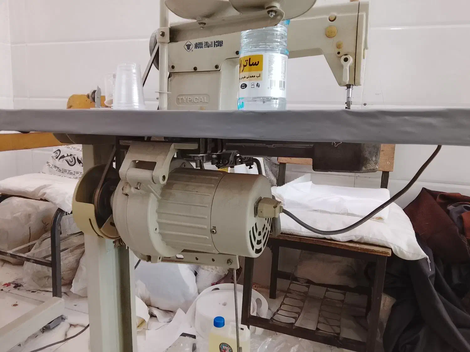 چرخ خیاطی کارگاهی|چرخ خیاطی و ریسندگی|دوگنبدان, |دیوار