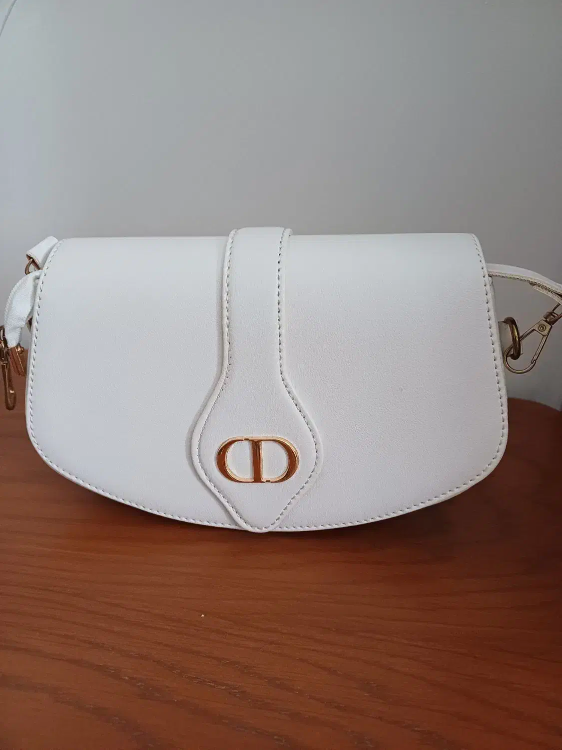 کیف زنانه|کیف، کفش، کمربند|بندر انزلی, معلم|دیوار