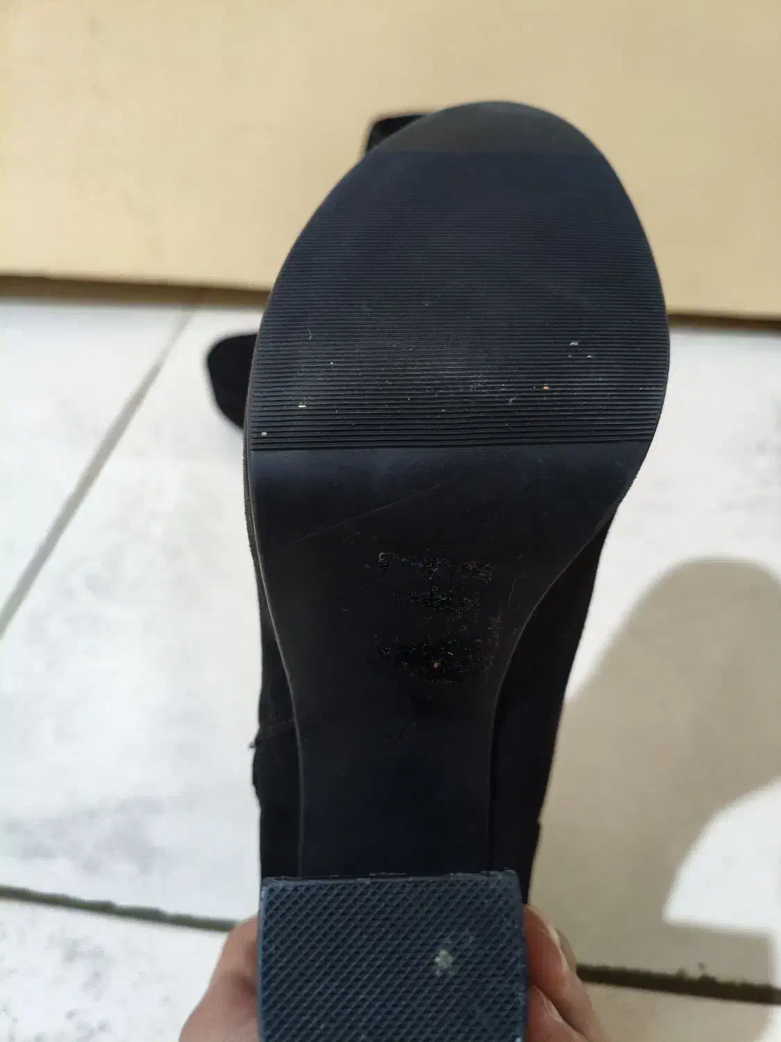 کفش مجلسی مخمل زنانه سایز 37|کیف، کفش، کمربند|مشهد, نرگس (شهرک غرب)|دیوار