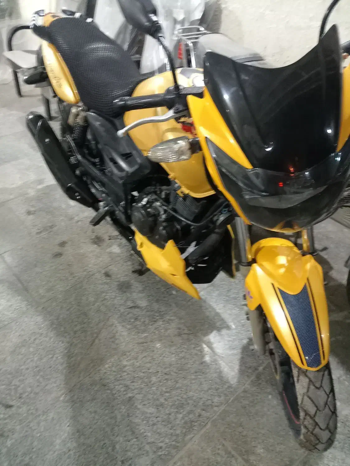 آپاچی 180 درحد 95|موتورسیکلت|مشهد, کوی المهدی|دیوار