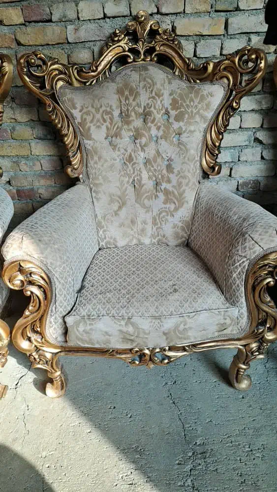 مبل سلطنتی 9نفره سه تاهم جلومبلی داره|مبلمان خانگی و میز عسلی|ارومیه, |دیوار