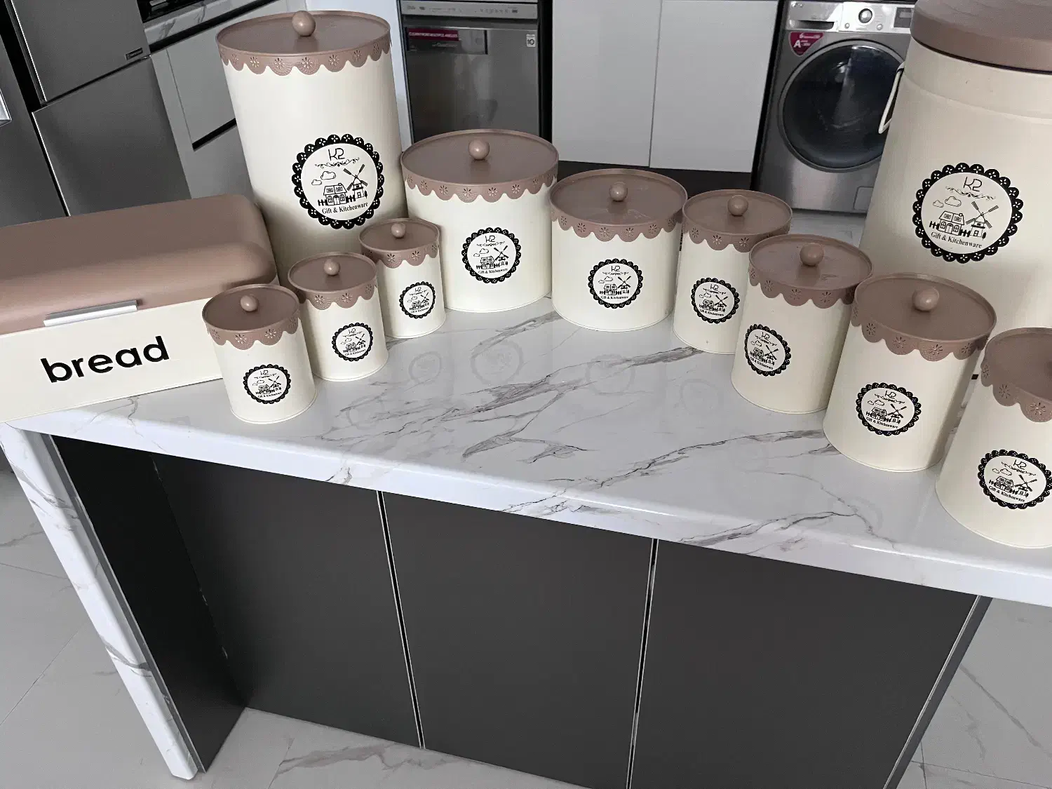 ست ۱۲تیکه اشپزخانه|ظروف نگهدارنده، پلاستیکی، یک‌بارمصرف|سیرجان, |دیوار