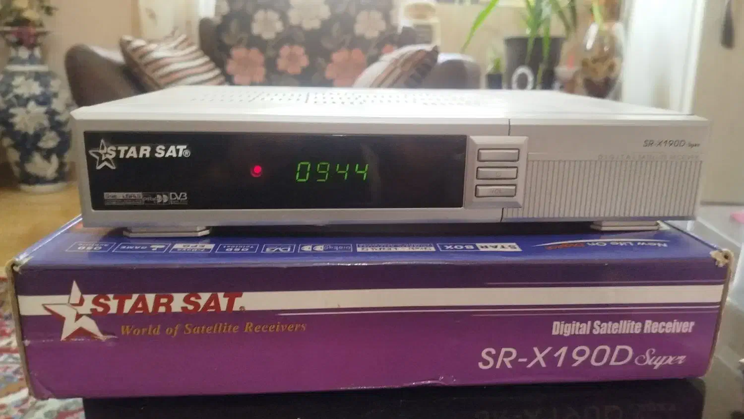 دستگاه گیرنده استارسَت/STARSAT|صوتی و تصویری|گرگان, |دیوار