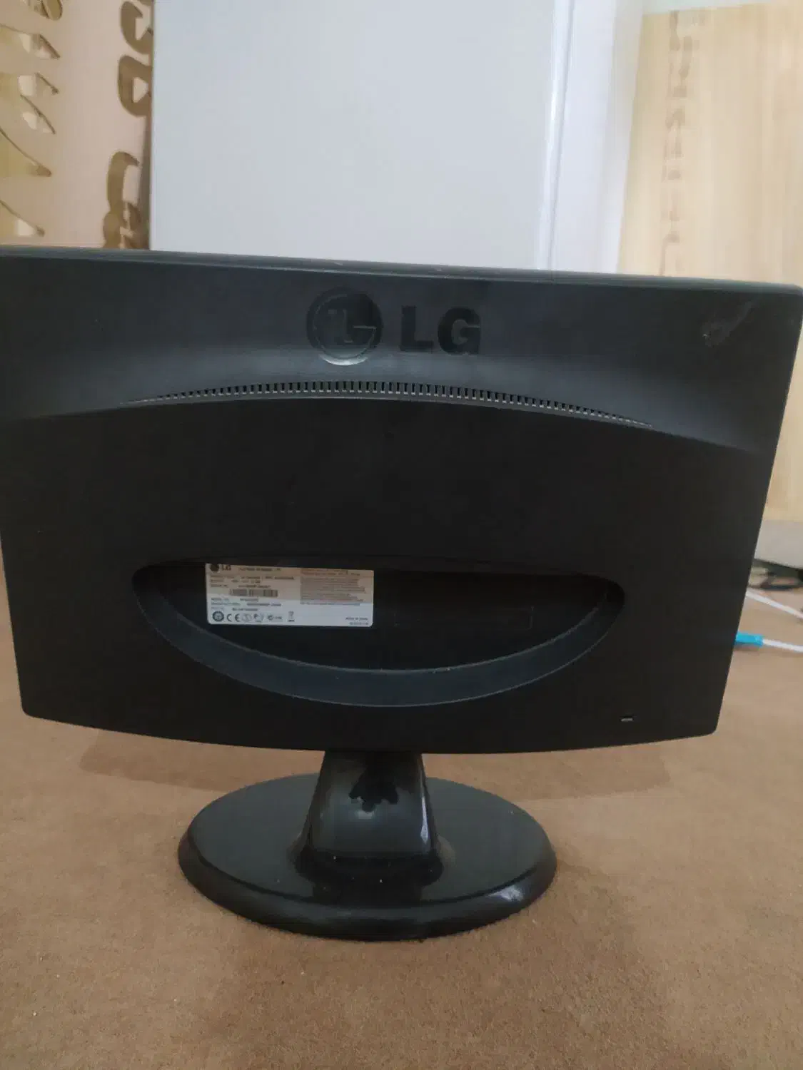 مانیتور LG در حد نو|رایانه رومیزی|مهر, |دیوار